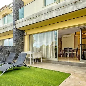 townhouse-2-bedrooms-on-the-first-line.tenerifehoteles.net/